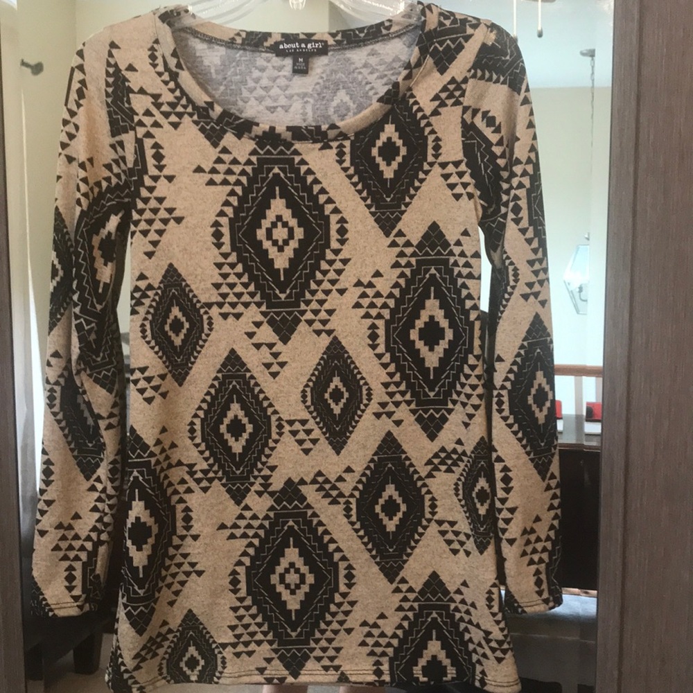 Black and Tan Long sleeve